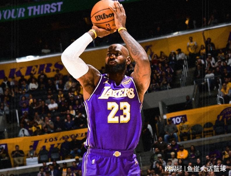 kaiyun-逆转！恩比德35+7东契奇伤退，里夫斯35+6立功，老詹险拿尴尬三双