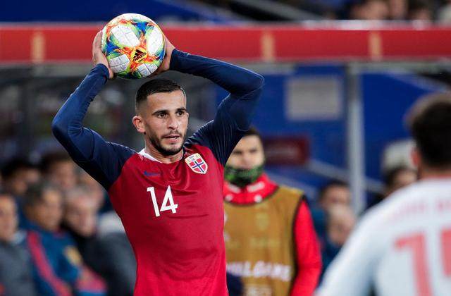 开云网页-挪威国脚燃放烟花时伤到眼睛 或双目失明